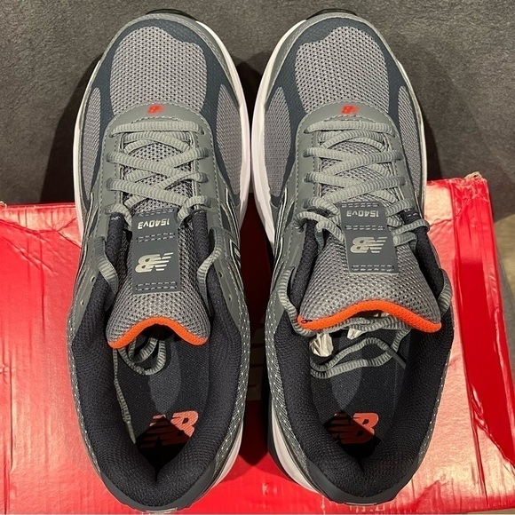 New Balance Women’s Running Shoes Size 9.5 - Picture 9 of 13